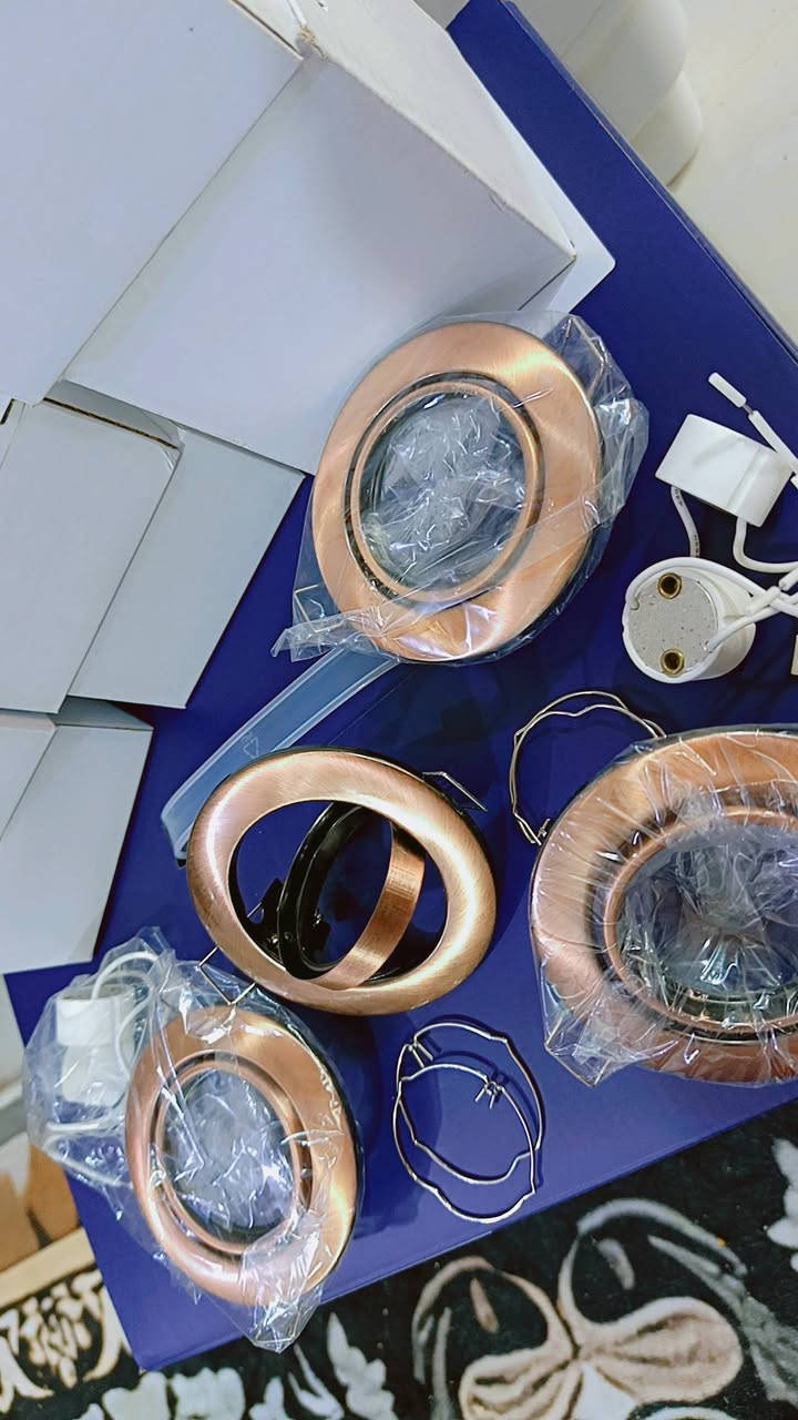 طلعن عندي 8 قطع الي يفيدنه انطي سعر واخذهن


**إذا كنت صاحب هذا الإعلان وتريد حذفه لأي سبب، رجاءا أرسل رسالة إلى الدعم الفني**