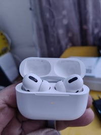 اصلي • صوت نقي • شحن وايرلس