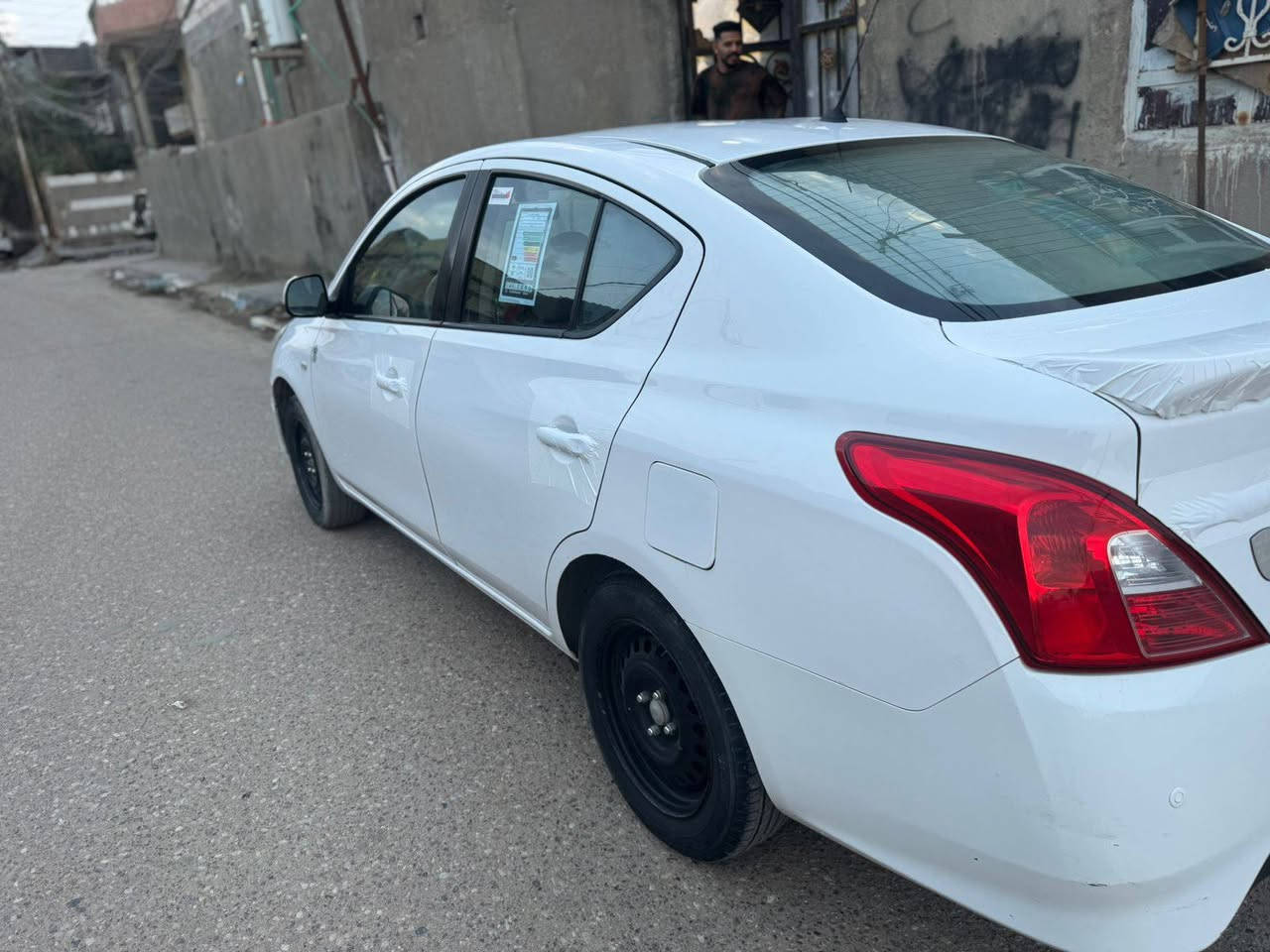 سني مديل 2024 ماشيه 53 سياره بيه جاملغ كدام و خشم بنيد فقط عنوان بصره معقل سعر 108وبيه مجال شراي باقي تفاصيل تصل *********** رقم بي وساب ***********
