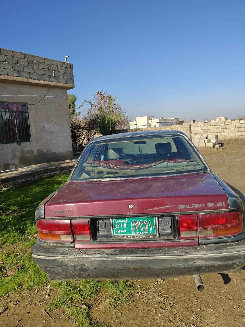 سلام عليكم
سياره مسيبوشي كلنت موديل 92
كابون موجود .صاحبه الشرعي بل موصل .16 بيها مجال شويه  يعوزه شويه ملاحضات ***********
