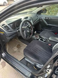 مكلف بالنشر  فورتي ٢٠١٢ محرك ٢٠٠٠ حادثها قبغ جنطة وجاملغ خلفي وبيها جر...