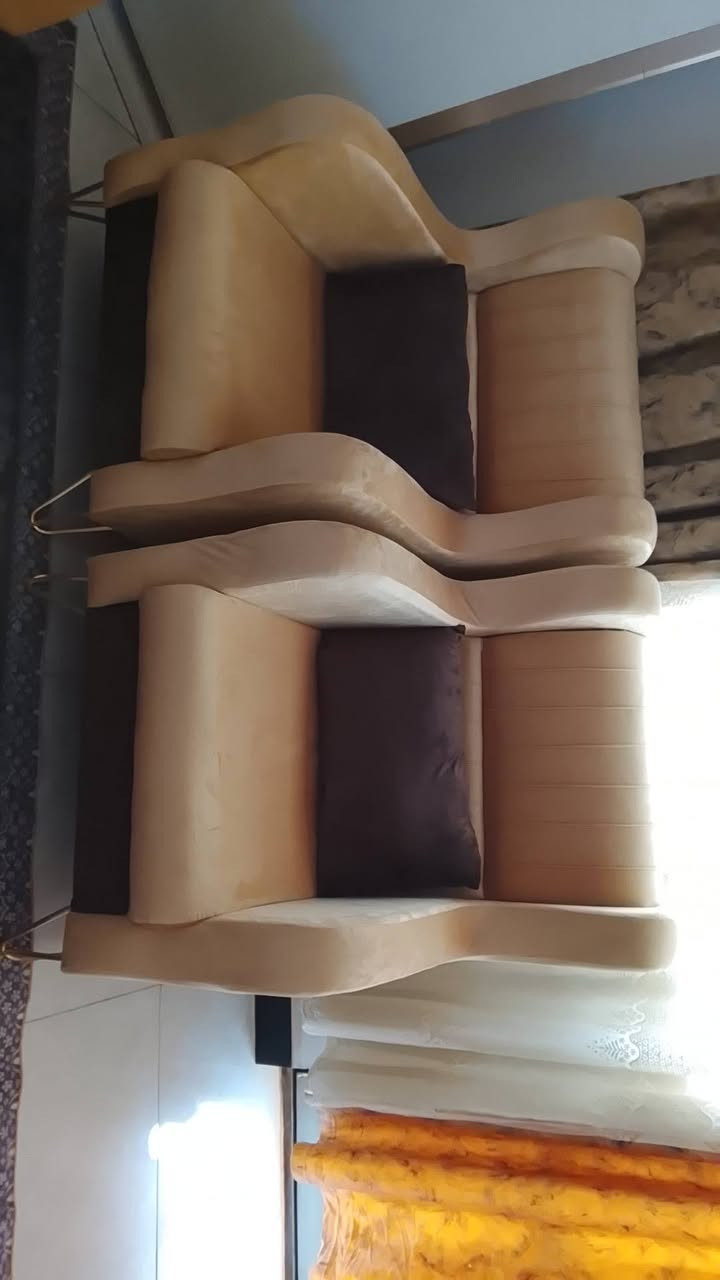 تخم ٨ مقاعد جديد سعره ٣٥٠ وبيه مجال بسيط ٨


**إذا كنت صاحب هذا الإعلان وتريد حذفه لأي سبب، رجاءا أرسل رسالة إلى الدعم الفني**