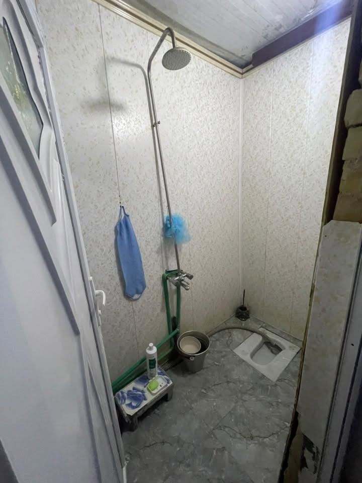 بيت للبيع العنوان(بغداد الجديده-جبار ابو الشربت ع القناه)مساحه ٩٠متر بيت تجاوز للتفاصيل الاخرئ الاتصال علئ الرقم ***********)

السعر ١٠ قابل للتفاوض
