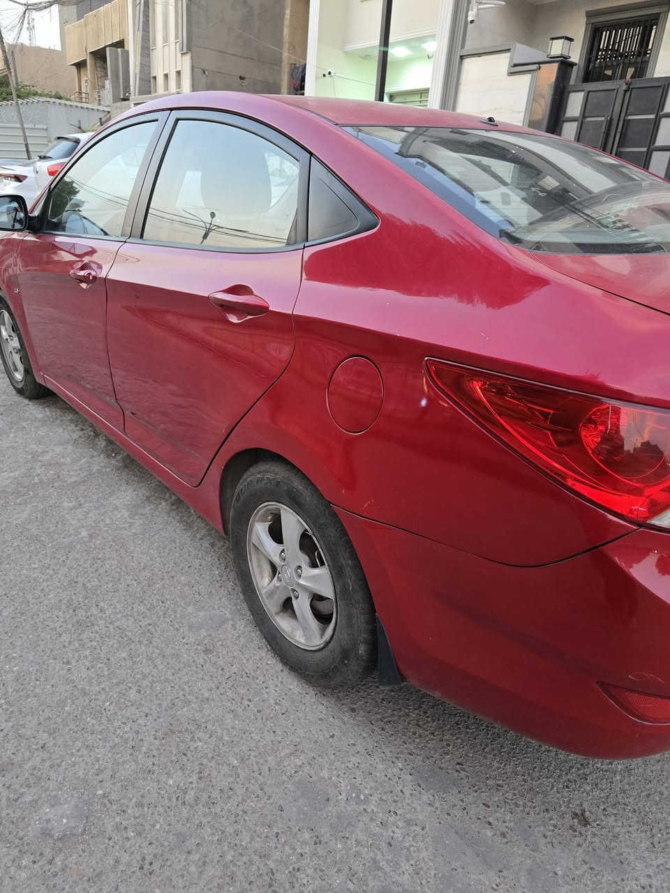 السلام عليكم ...
سيارة اكسنت مضلع ٢٠١٢ سيارة مال ابنية ...
وارد خليجي سقف مفتح وشاشة وتبريد خير من الله كير ومكينة مكفولة ومواصفات اخرى  جيدة  تواصل ع الرقم
***********
