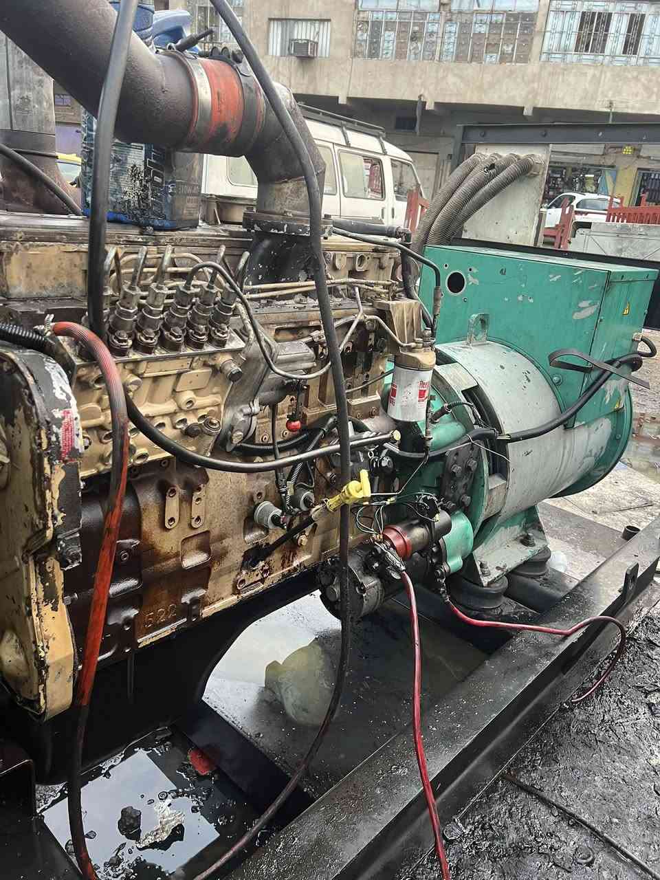 السلام عليكم مولود كمنز 24 ولف 250 كيفي شغاله عل حمل مكينه استندر راس توليد بلادي السعر 45 ورقه ***********
