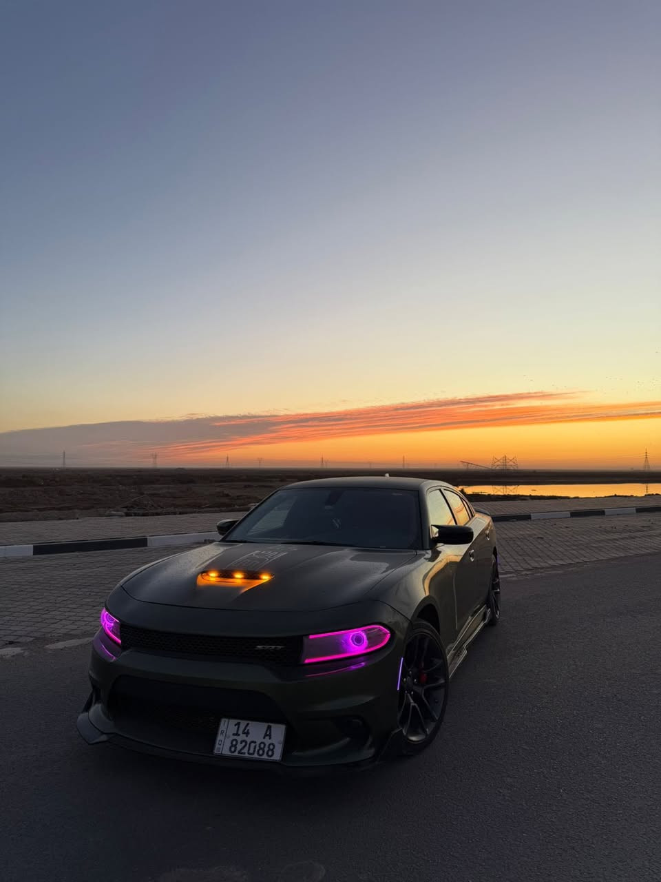 جارجر rt 2022 ٥٧٠٠
زيتونيه 
تحكم ستيرن 
شاشة كبيره كاربلاي
كشن السايق تحكم كهربائي
حساسات خلفيه
ويل قياس ٢٠ انج
تشغيل عن بعد
كروز سرعه
كامره خلفيه

حادثهه بنيد ونص الجاملغ الايمن 
عليهه برمجه حلوه + طلقات
عليهه تفريغ كزوز (الصوت رعب) 
بوابات كزوز
طخم تاير جديد
جناح خلفي
جوبلس s2
دركه rpm
اكسل srt 3.9 موديل 2021
كاتشكان
كت لحاية كامل جديد
ستريس +كفرات محرك 
شوته موبار
سكن دعاميات متغير عالريموت
لد لايت امامي متغير ع الهاتف
لد داخلي متغير ع الهاتف
سقف روز رايز متغير ع الهاتف

 وبيها مجال قليل 268 $

***********
