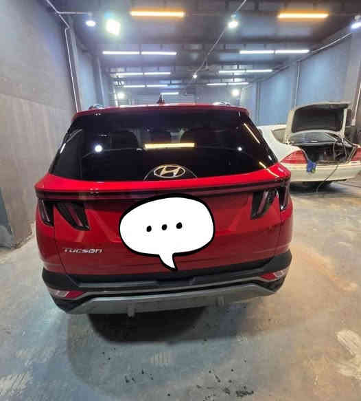 السلام عليكم بيع او مراوس حسب القناعه
توسان 2022 وارد امريكي فول مواصفات لمتدد وبيهه موصفات هواي  رقم بغداد مشروع وطني
كشنات تدفئه + تبريد محرك 2500 ماشيه 62 الف ميل
رادار امامي وجانبي وحساسات 360 درجه 
4 كامرات محيطيه 
داخل جلد 
بنورما 
جنطه كهرباء + كير دكم
اعلى مواصفات بل توسان فول للاخير 
حادثها قبغ الصندوق مبدل من امريكه
مكاني بغداد المنصور 14 رمضان  والسعر 210 ورقه رقم تلفون ***********
