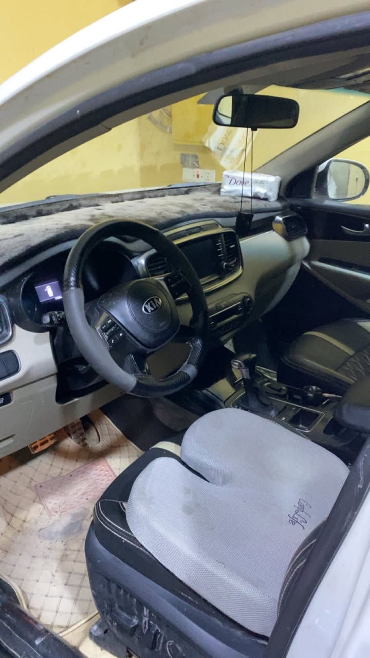 ديالى بعقوبه السلام عليكم شباب سورنتو عشرين خليجيه مصبوغه عام التفاصيل اتصل وبخدمتكم ***********
