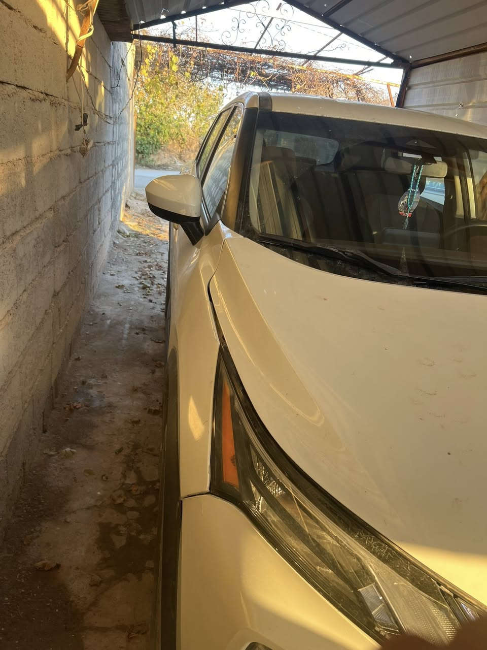 السلام عليكم
للبيع او مراوس حسب القناعه
 نيسان روج 2023 رقم سليمانية SV  1500 تيربو
فول تجي مواصفات خاصه بصمة + دخول ذكي؟
تشغيل عن بعد فول تحكم ستيرن قياده ذاتيه
تحديد مسار شفتات ستيرن مع تدفئه
بنوراما + كشنات جلد+ بردات خلفيه بلاد
اتو هولد اتو ستوب امامي خلفي
 والسايق كهربائي اشاير داخل المري
بعد بيها هواي مواصفات السيارة ماشيه20 ألف كيلو
الضرر بصيط جامرلغ بيه ربع صبغ وبونيد مبدل بلادي 
السعر المطلوب 165$بيها مجال
مكان السياره كركوك ***********بي واتساب
