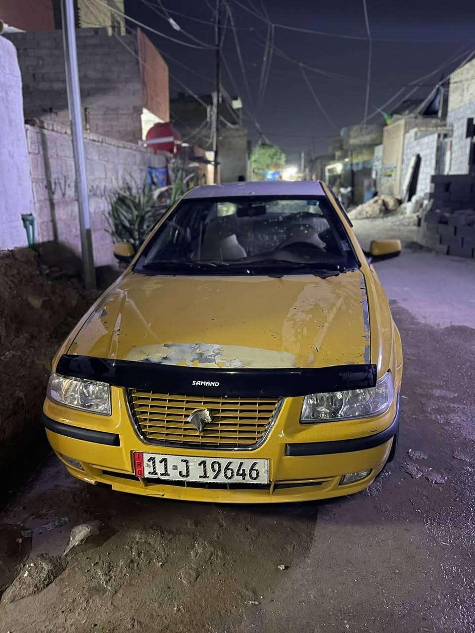 سلام عليكم سمند للبيع موديل 10 رقم بغداد بسمي سياره بيها كازكيت خبطت مي ودهن سعر 20 مكاني بغداد الحميديه 
*********** ابيع كوم حديد فقط أصوليات ورقم جديد وهزه جديده وبسمي سنويه ماساقطه
