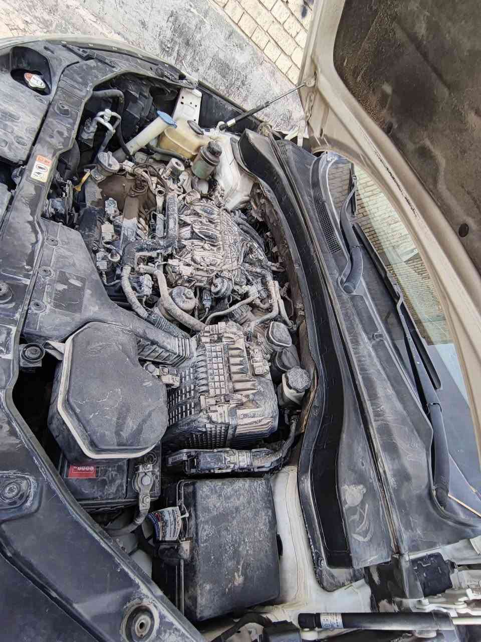 سورنتو ستة سلندر سبعة راكب خليجي محرك مفتوح ومبدل خليجي....
بيها ضربة بسيطة وخدوش اللي يريد يدخلي خاص
_ بانوراما.. تحتاج صيانة
_ فور ويل AWD
_ ويل 19
_ كامرا وحساسات خلفية
تحكمات ستيرن
سنوية اربيل منتهية من سنة 2017

رايدها ب 145
***********
مكانها النجف
