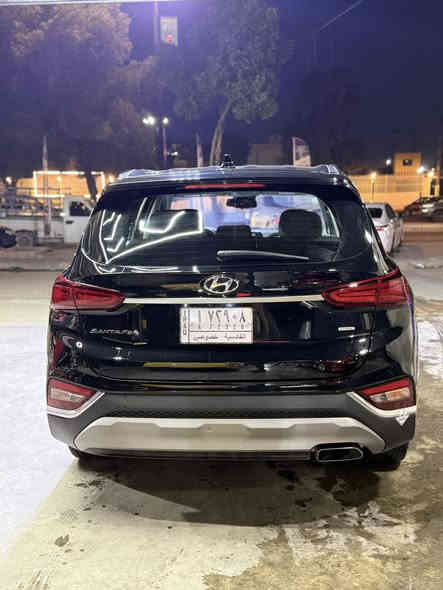 سنتافي 2020 حادثها بنيد مضبوغ وجاملغ امامي ايسر بارد مكينه 2500 عدد الركاب 5 السياره جديده وجاهزه من كلشي ماشيه 30 الف ميل تحويل مباشر  مواصفات بصمه تشغيل وابواب رادار امامي وجانبي وخلفي اوتو هولد سايد بريك بصمه نقاط عمايه توقف ذاتي تدفئه مقاعد وبيها بعد هواي مواصفات معروفه 
السعر 165 وبيها مجال 
*********** هذا واتساب فقط 
*********** هذا اتصال
