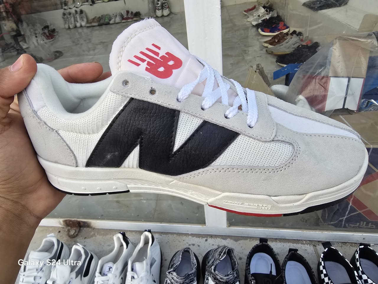 بعون الله تم فتح باله احذيه رجاليه قياس 35_43_44
الزبيديه حي الكرار مجاور مدرسه الحديديه...
اتصال ***********.***********
