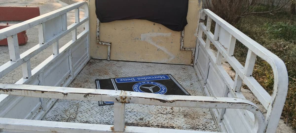 السلام عليكم ستوته للبيع بمليون وبيها مجال منفيس وياها *********** موجود وتساب الشراي يتصل موديل 2017
