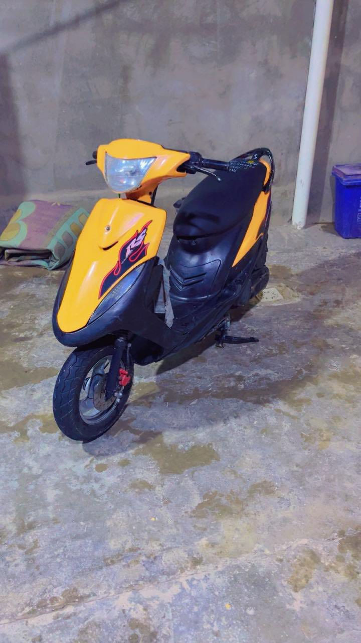 سلام عليكم ماكس عدله ما مفتوحه جديده بمعنه لكلمه لا تنقيص ولا تبخير  مختمه من طول لطول كلشي شقال بيه لايت بك لايت شلعه ومعدل تخبل مكينه ناعمه  
مكاني شط لعرب 
سعر $٧٠٠ 
وبيهه مجال  
***********
