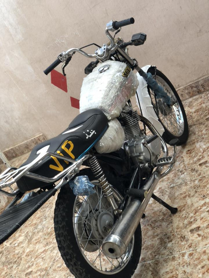 سلام عليكم دراجه للبيع نامه سلامجه محركو اصلي شرط مامفتوح لا صرف لا صوت شلعه معدل فول تعميره موديل 25 شاصي رفيع استيل سعره مناسب 500وبيها مجال حك جيه رقم موبايل يلي يكسر بي يسمع كلام مو حلو 

‭0787 763 7458‬
