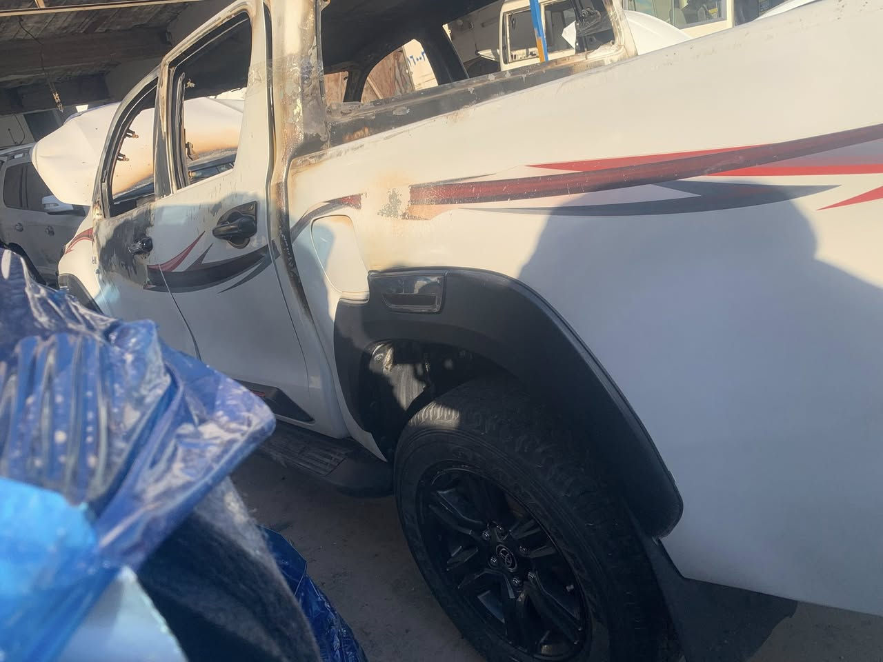 السلام عليكم تيوتا هيلوكس 6 سلندر موديل 2023 باسمنه رقم اربيل جديد الانكليزي السياره فول مواصفات بصمه كير اوتماتيك للاستفسار اكثر التواصل مع الرقم ***********
