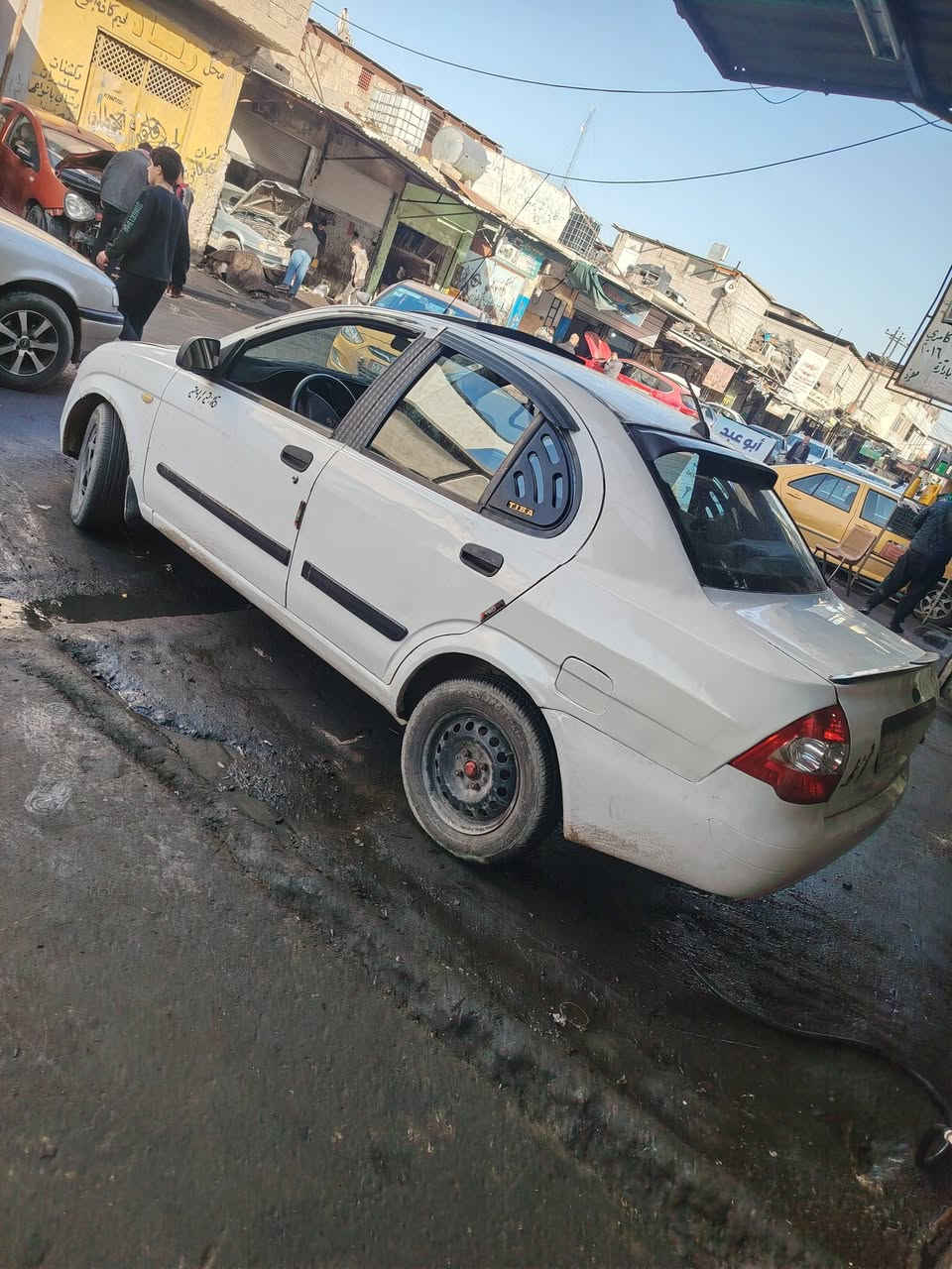 سيارة طيبة موديل 2012 ماشية 84الف سيارة نضيفة بيها ضرر تحرير تدفئة شغالة تبريد ثلج شاشة كاميرة رقم نينوى ألماني سنوية إلى 2030 شرط الوكالة والتحويل السعر 35 وبيها مجال قليل للطيبين


**إذا كنت صاحب هذا الإعلان وتريد حذفه لأي سبب، رجاءا أرسل رسالة إلى الدعم الفني**