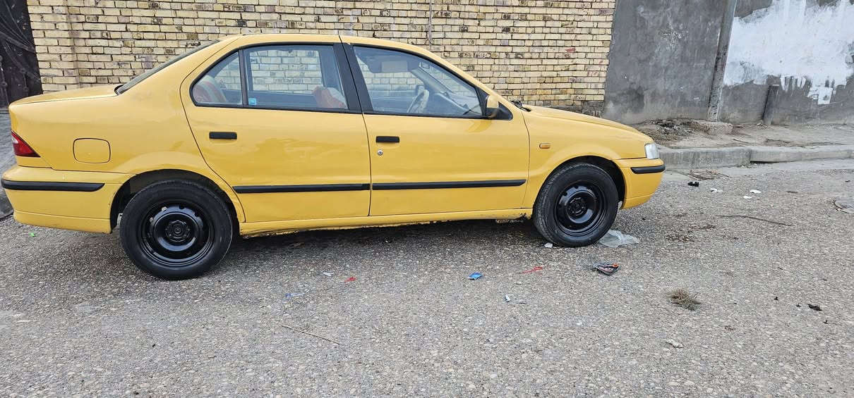 السلام عليكم
سمند موديل. 2012. مكفوله من الضربه والصبغ المكينه بيها خيط تبخير رقمها ميسان سنويتها ل 27.  راعيها جيراني
العنوان المجر الكبير .. ***********
***********،،،
