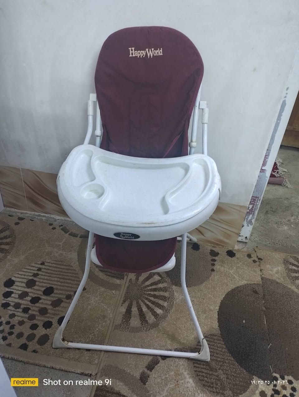 التخت 40العربانه 50 الكرسي 15وبيهم التوصل ع رقم ***********كورك *********** عنوان ايسر
