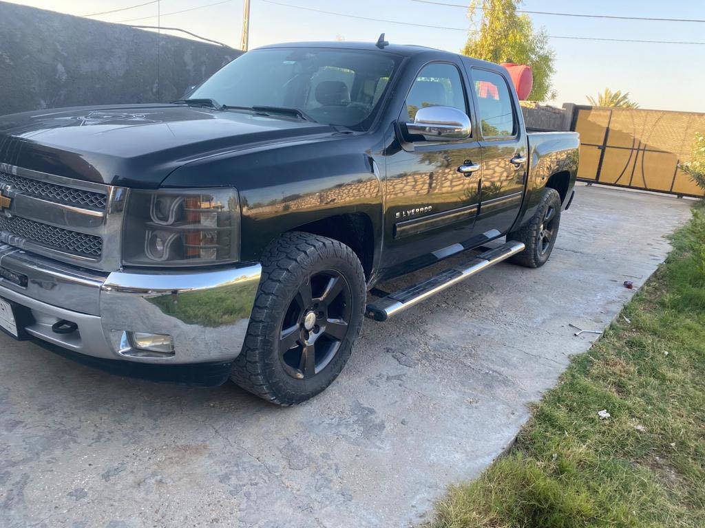 سلفرادو ٢٠١٢ خليجي محرك ٥٣٠٠ بسمي رقم بغداد ٤ ارقام محرك وكير مكفول بيه طخه بلبدي يم البكلايت والبقيه مكفوله سنويه لل ٢٠٢٩المكان بابل الحله قضاء القاسم ***********(***********)للبيع او المرواس حسب القناعه السعر ١٥٥ وبيه مجال للشراي
