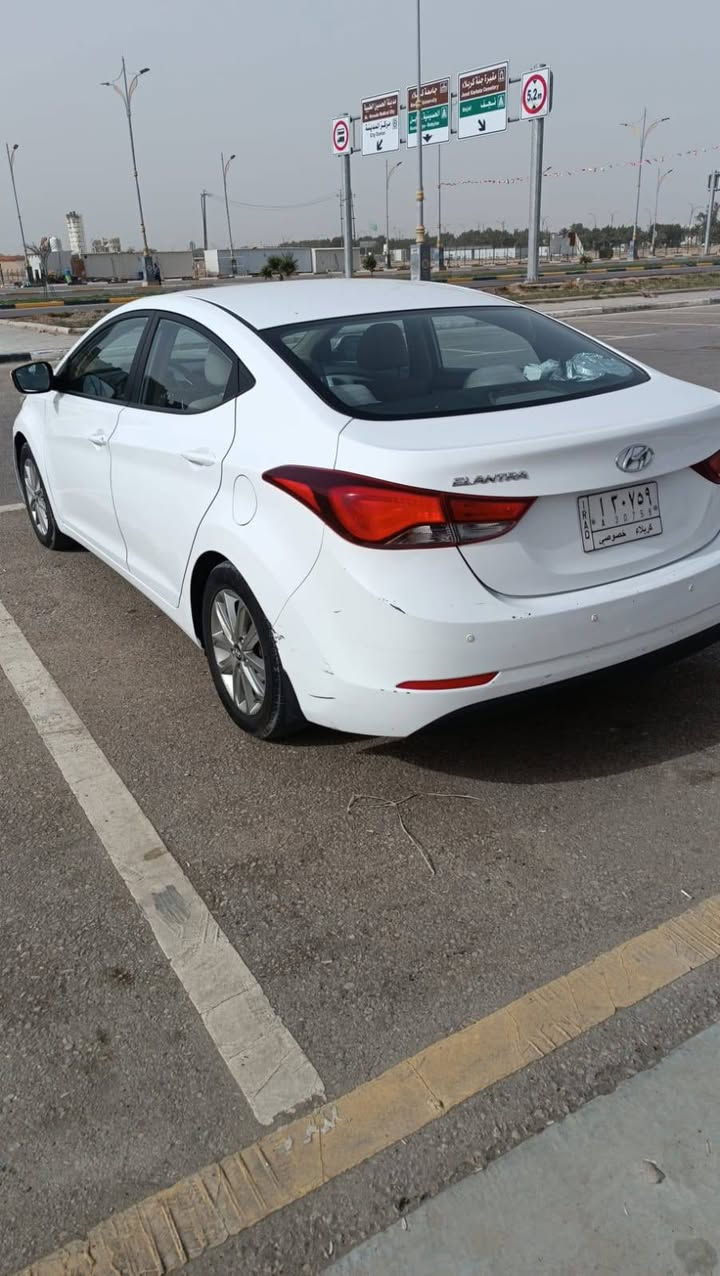 سلام عليكم للبيع
النترة2016
خليجي وارد سعودي
كفالة عامة من كلشي 
محرك كير مكفول
لايت ماطورات 
4ويالة دسك ايبي س
فتحة اشاير بل مري
تحكم جهتين 
تبريد قطعتين 
داخل صحراوي لونين
بكلايت لد امامي خلفي سيارة 🚗 جديدة بل عافية الصير من قسمتة 
مكاني كربلاءكنطرة السلام السعر 135
مراوس ب7 راكب هم نراوس 
***********
