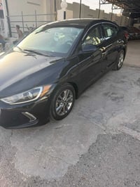 النترا 2017 وارد امريكي  محرك 2000دوش جاهزه من كلشي محرك كير  تبريد  ا...