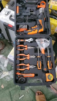 ٣٠٠عدة • عدة متنوعة • كمية كاملة