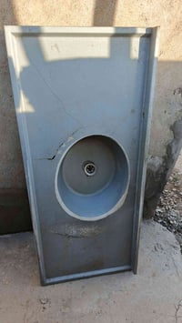 سنك للبيع مرمر بي فطور خفيفه ولاحمهن 07727984348