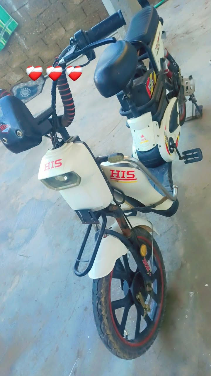 سلام وعليكم اخوان دراجه ع شحن للبيع بطاريته شرط 400 وبي مجال للطيبين


**إذا كنت صاحب هذا الإعلان وتريد حذفه لأي سبب، رجاءا أرسل رسالة إلى الدعم الفني**