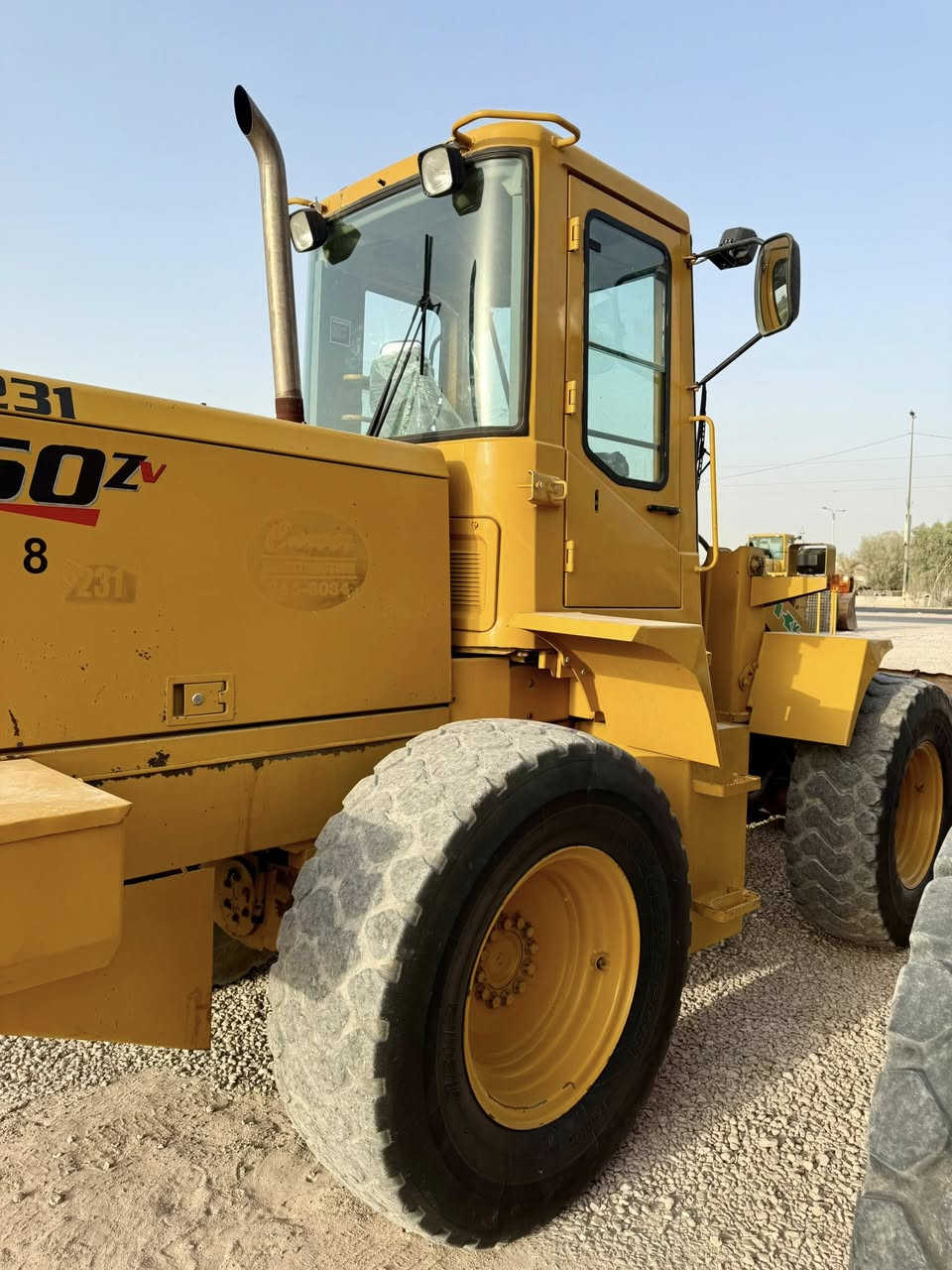 مع زوج تايرات جدد غير مشدود بدون صبغ فقط الويلات جماليه

السلام عليكم كل ماهو جديد من شركة آدم لتجارة المعدات الثقيلة  

🛑شفل kawasaki دخول جديد

🛑منفيس غير مسجل 

🛑60 ياباني

🛑محرك ازوزه

🛑كير مكينه بمات بلادي كفاله بشرط

🛑الشفل جديد وبحاله جيده جداً

🛑السعر ٥ شدات مع مجال بسيط

شركة آدم لتجارة المعدات الثقيلة 
النجف الاشرف طريق نجف كربلاء عامود 142
اتصال +واتساب ***********
