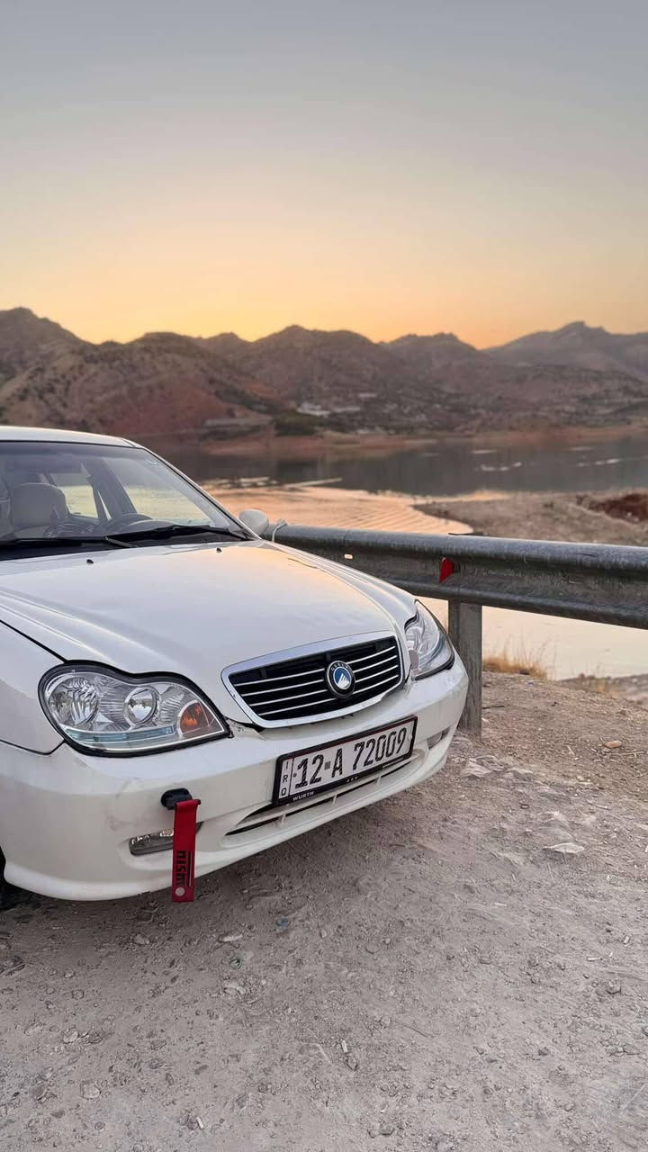 سي كي جيلي للبيع ( فقط )موديل 2013الكصة الجديدة بدون صبغ بس تقليم بسيط بارد قليل كابون ماستر تحويل فقط بدون وكاله تبريد +تدفئة
شركة المحرك الاصلي 
السعر 60$ورقة مجال بسيط للطيبين 
الاستفسار الاتصال 
***********
