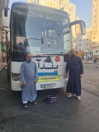 معتمرين • مكة المكرمة • المدينة المنورة