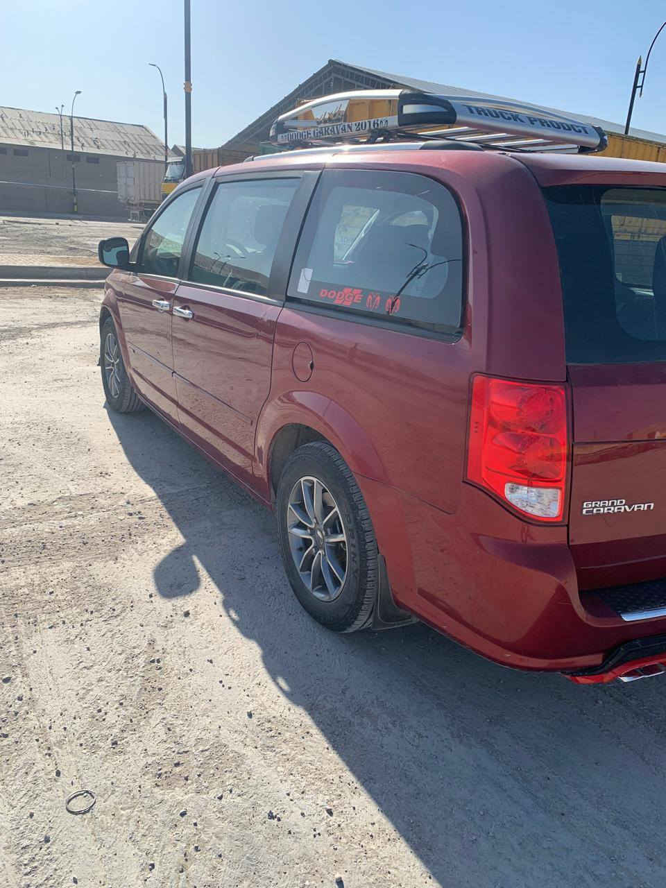 سلام عليكم فول عدا الأبواب عادي مو كهربائي
تبريد 3قطع 
فرس وسطي +شاشات سقف 
شاشه أماميه  
ظرر الجالغ الأمامي صفحه اليمنه 
السياره ماشيه 82
كير مكينه كفاله 
ستعمال شخص رقم اربيل  سياره موديل 2016بسمي تريد تحويل تريد وكاله  سياره خير من الله صدر نص عمر منضومه زنون تبريد ثلج تدفى شغاله وسعر سياره بلاش 150 وبيهه مجال الطيبين ومكاني بغداد ولشراي يخابر ***********
