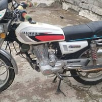 خوان دراجه للبيع نضيفه والمكينه مامفتوحه ومنافيس 07819935178