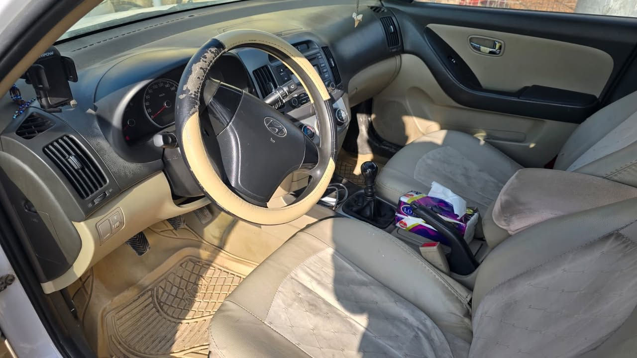 السلام عليكم النترا ثلجي المرغوب 2011 على وضع شركه بدون صبغ وبدون اي ضرر  وكاله وتحويل السعر 115 وبيه مجال رقم الهاتف ***********‏
