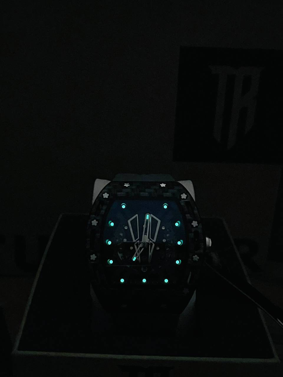 ساعة ماركة TUBULAR✅
- ساعة بتصميم رياضي فاخر 
- تعمل بمكينة اوتماتيكية
- مقاومة للماء 
- زجاج ضد الخدش 
- سير مطاطي مريح على اليد
- لامينوس قوي اميال و نقاط 

السعر : 40 ألف مع التوصيل 🚚
مع العلبة الاصلية و العلاكه


**إذا كنت صاحب هذا الإعلان وتريد حذفه لأي سبب، رجاءا أرسل رسالة إلى الدعم الفني**