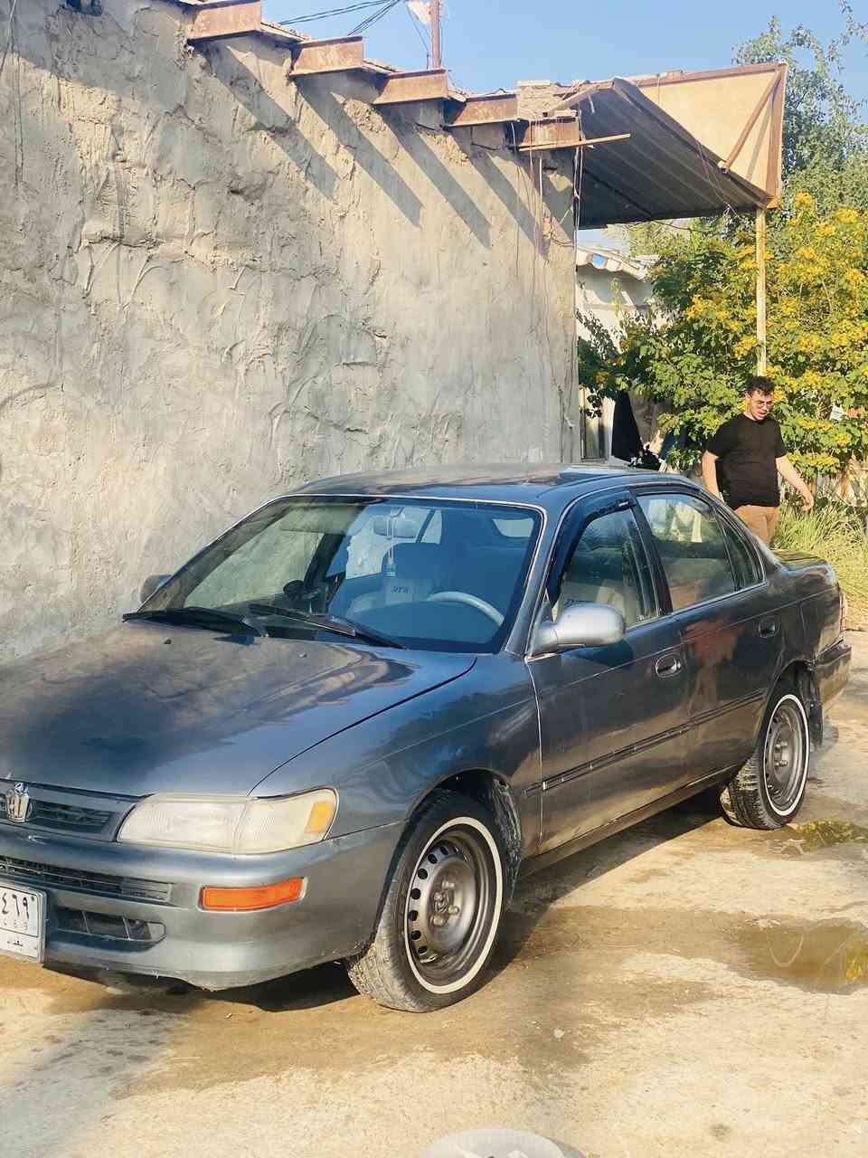 كورلا مديل 1992 تخم تاير تبريد شاشه كامره كهربئيات شغاله نضيف السياره حداديه جديده  خلفي امامي رقم بغداد مشروع وطني السعر عل خاص او رقم تليفون ***********
