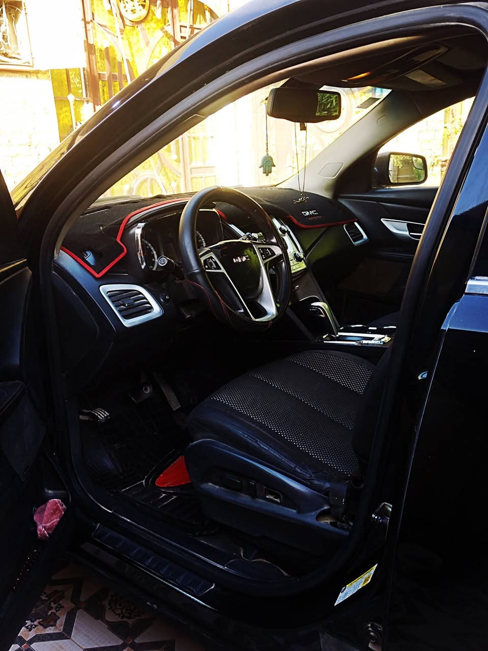 جي ام سي تيران 2011 فول 1/1 وارد حادث جاملق وربع البنيد  مواصفات محرك 2400 4 سلندرر
للبيع او مراوس 
سلايت روف 
ويل كب 17
شاشة اندرويد +كامرة 
كشنات كهرباء+هيتر بلكشنات 
تحكم ستيرن جهتين+كروز سرعة
ارضية جلد  
نظام ايكو 
شاشة عطلات وسرعة 
تبريد شغال +تدفئه
رقم بغداد
السعر 100 وبيها مجال
***********
