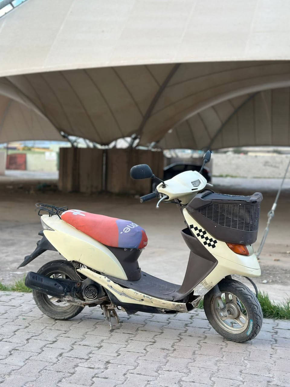 هونده ياباني سله عريضه السعر 240 بي مجال شراي ***********
