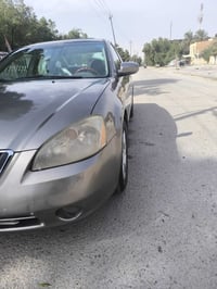 التيما ٢٠٠٥ • نجف • كرسي كهرباء