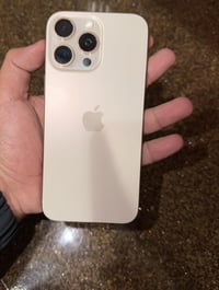 16 برو ماكس شرق اوسط ذاكرة 256 بطارية 93 مشحون 360مره  نظيف كلش مابي ا...