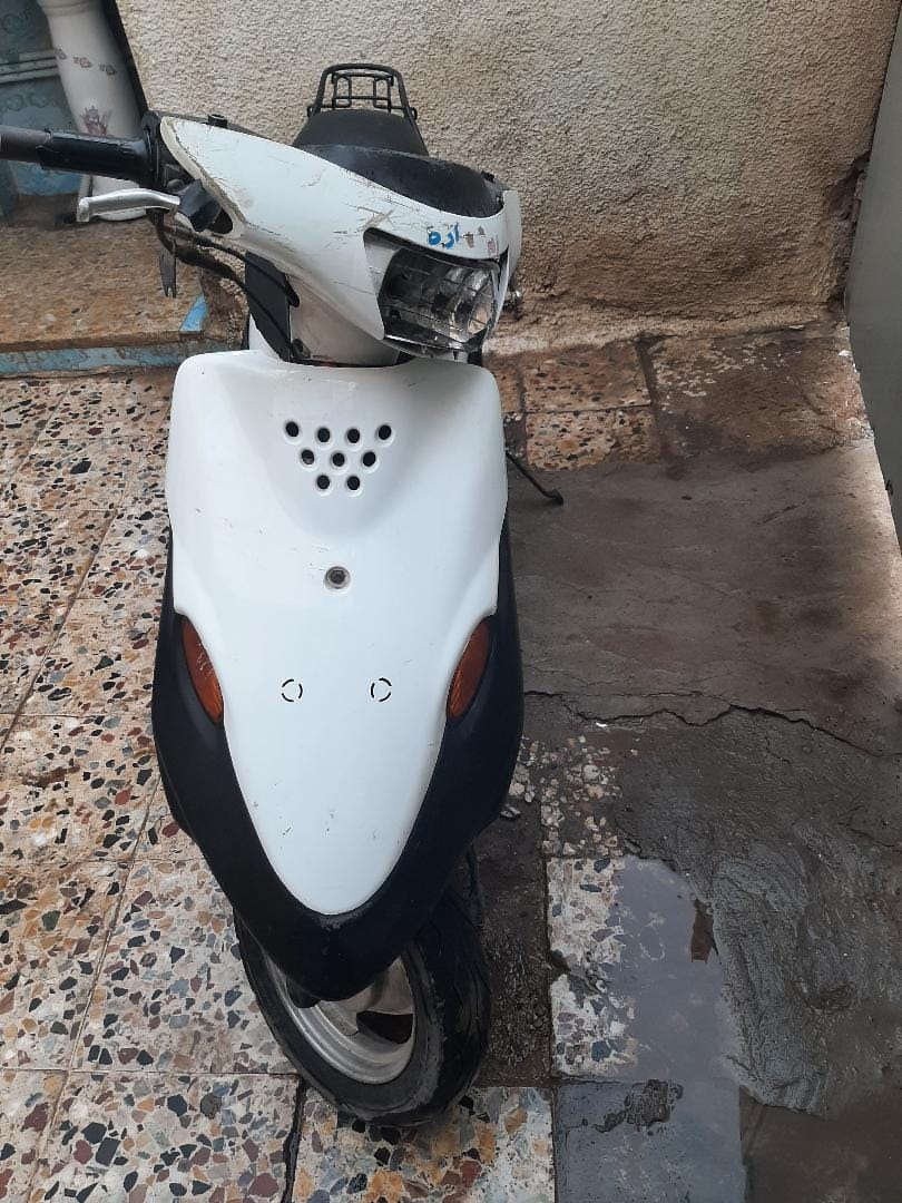 السلام عليكم  دراجه البيع سعر 150 وبيها مجال


**إذا كنت صاحب هذا الإعلان وتريد حذفه لأي سبب، رجاءا أرسل رسالة إلى الدعم الفني**