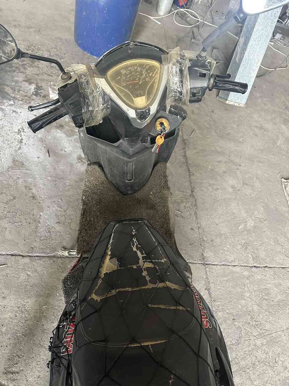 سكنس كوريا موديل 2021 سرعه 100نظفت محرك فول تنسى التصليح الهيكل شوي تعبان السعر25000الف قفل التواصل ع خاص


**إذا كنت صاحب هذا الإعلان وتريد حذفه لأي سبب، رجاءا أرسل رسالة إلى الدعم الفني**