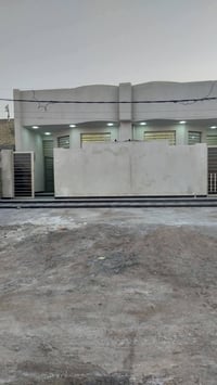 الكوت حي الحكيم • ٣ مشتملات • ١٠٠م