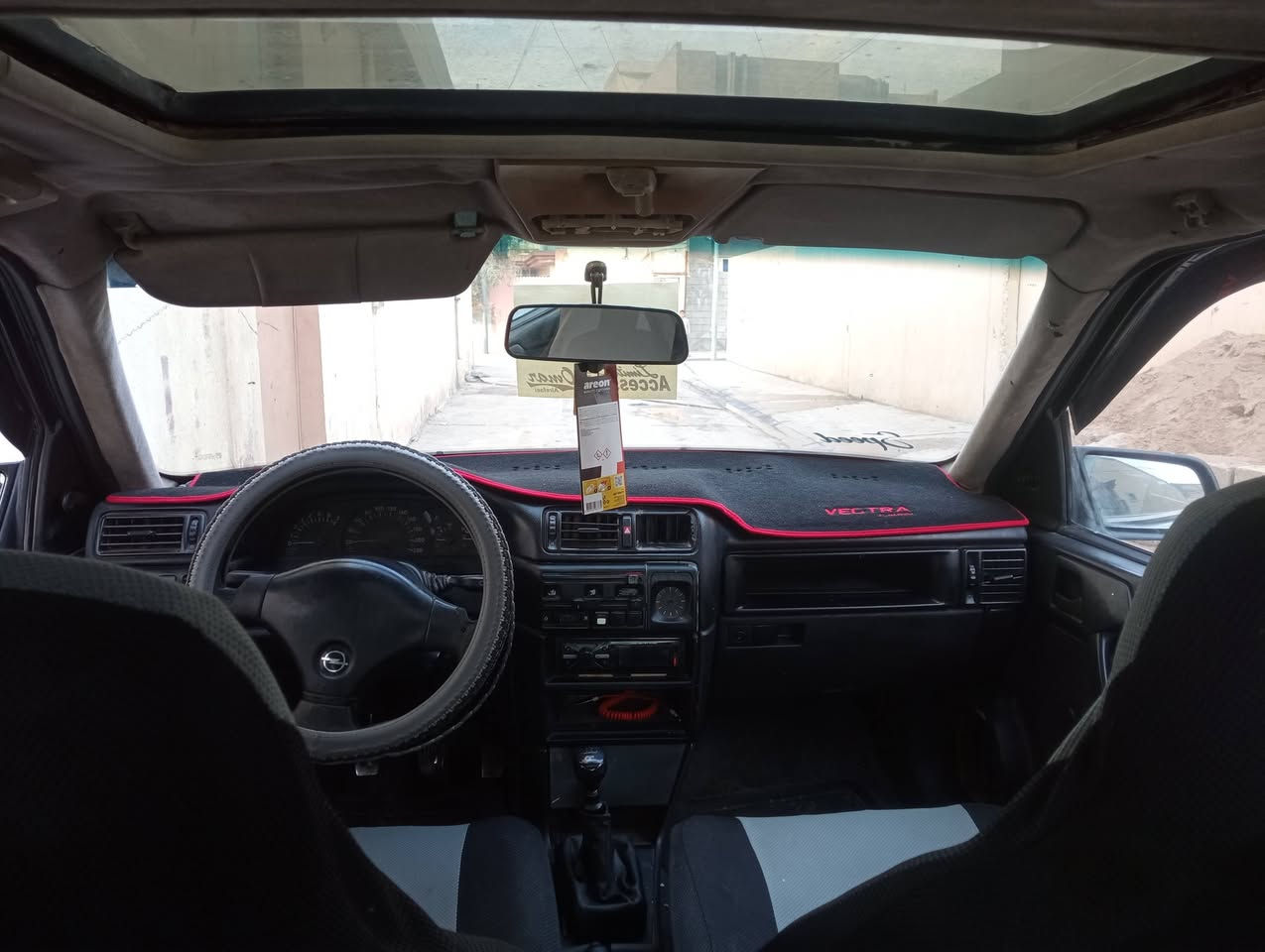 اوبل فكترا حجم 18 موديل 91 رقم مسطره انكليزي سنويه الى 30 هزه جديده شرطه تحویل كوبون بنزین موجود السعر 37 وبيها مجال رقم ***********
