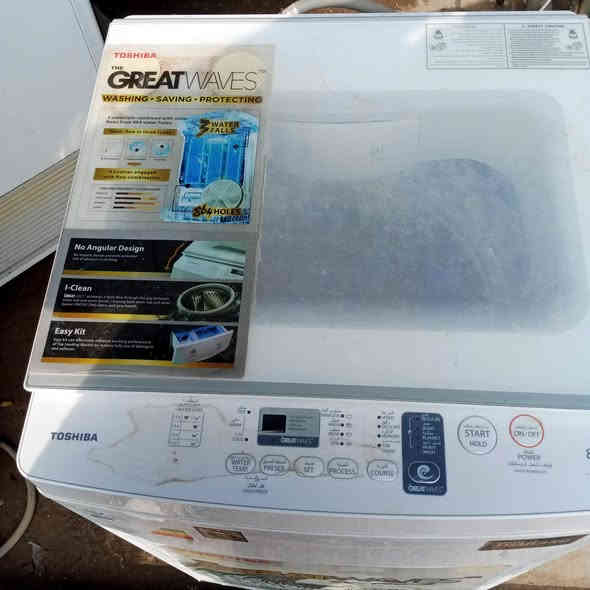 سلام عليكم غساله لبيع 
توشيبا فول اوتوماتيك ٨ كيلو شرط شغل 
كربلاء الحسينيه  
السعر 130الف 
***********
