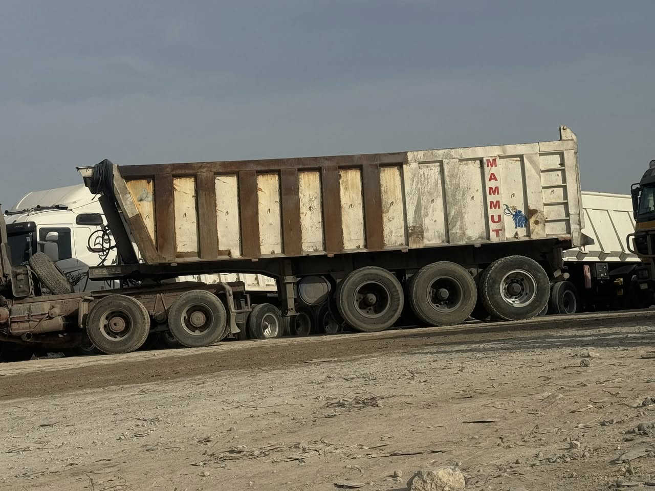 عربانه للبيع شاصي 16دناكير 16 شاصي مكفول براد16 دنكير 3جوبلس *********** السعر 90وبيه مجال
