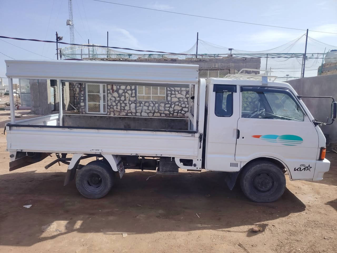 السلام عليكم
كيه بنكو للبيع موديل 1995
السعر 50
للستفسار ***********
