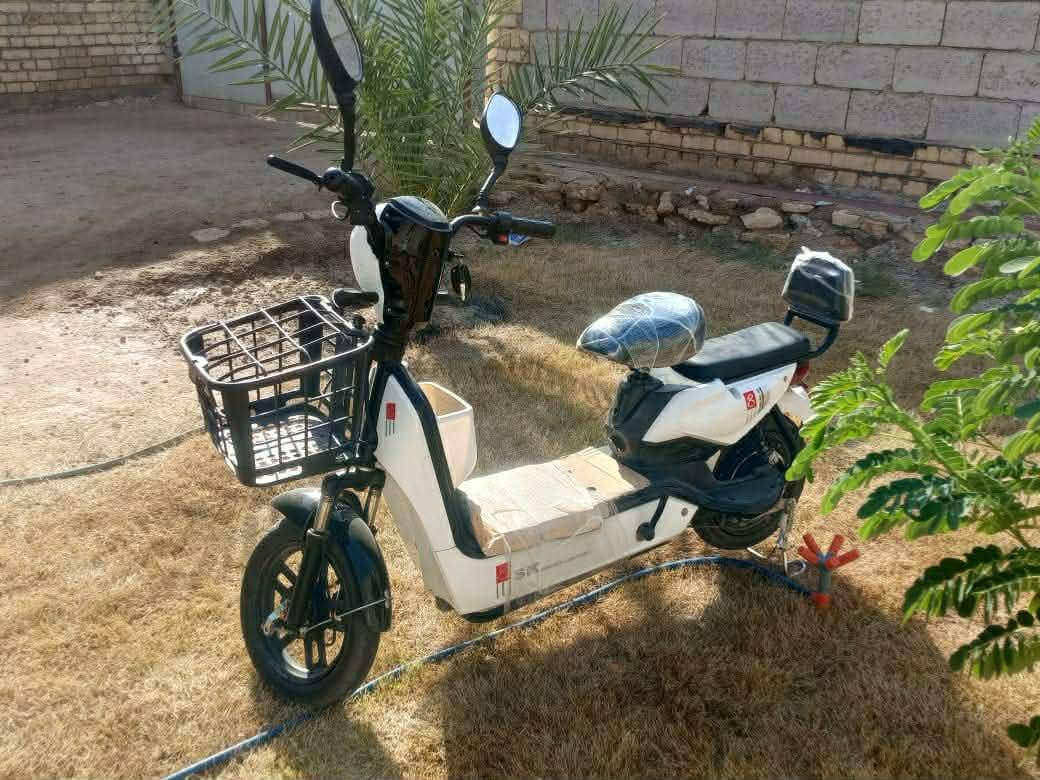 دراجة شحن جديدة كلشي شغال البيع راسل و اني اجيك خاص   4بطاريات  اشاير يمنة و يسرة رلايت عالي و ناصي سعر ب325و و بيهة مجال


**إذا كنت صاحب هذا الإعلان وتريد حذفه لأي سبب، رجاءا أرسل رسالة إلى الدعم الفني**